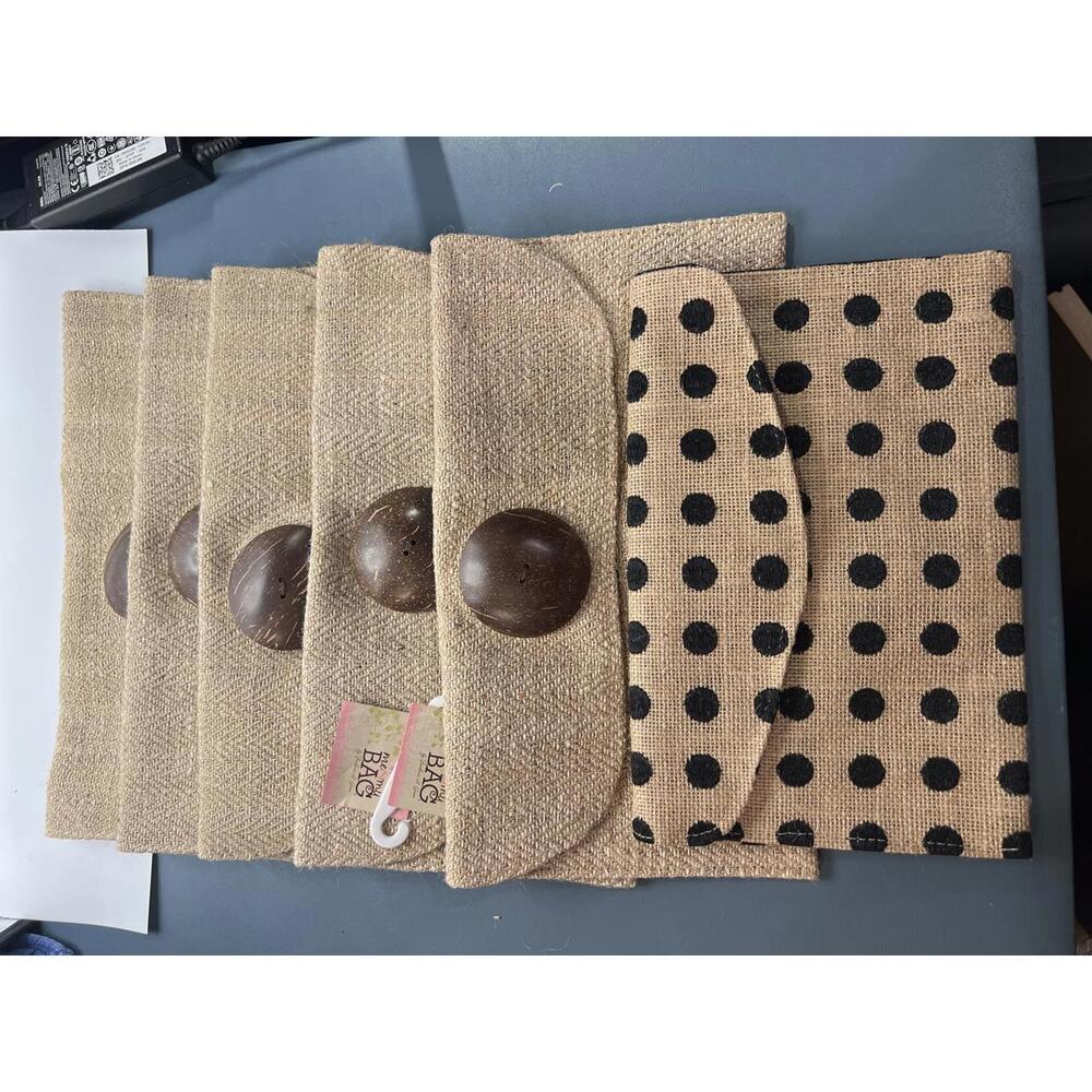 Set of Natural Burlap Clutch Wallets with Button Closure (SR600)